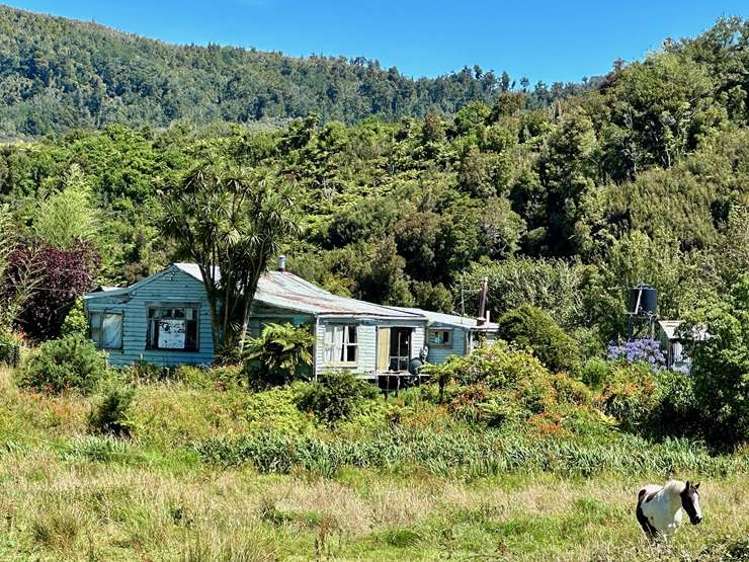 Tragic circular saw death comes up during sale of ‘munted’ cottage
