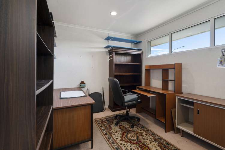 145 Summerhill Drive Fitzherbert_17