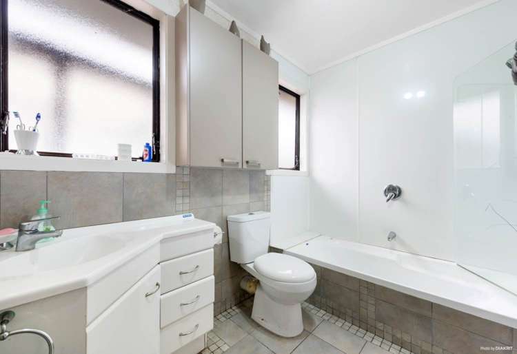 1/23 Buller Crescent Manurewa_5