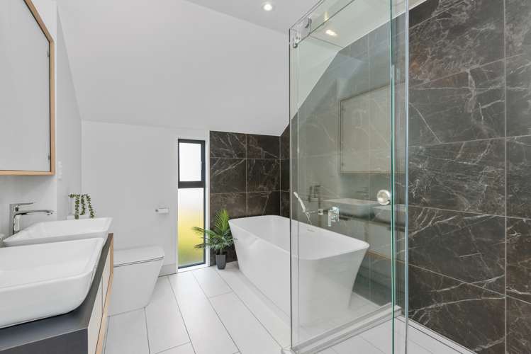 7b Rugby Street Merivale_13