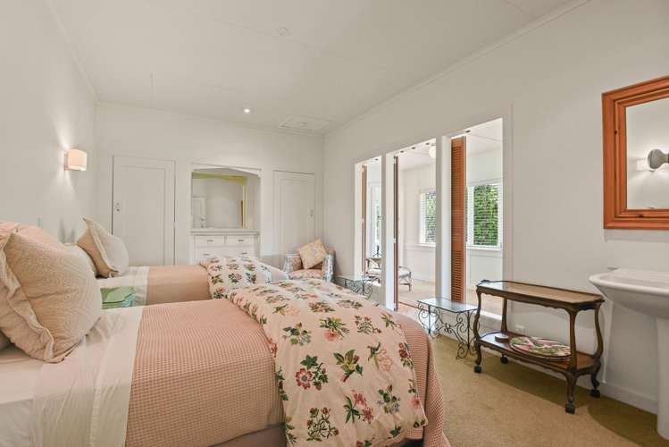 44 and 46 Takinga Street Mourea_16