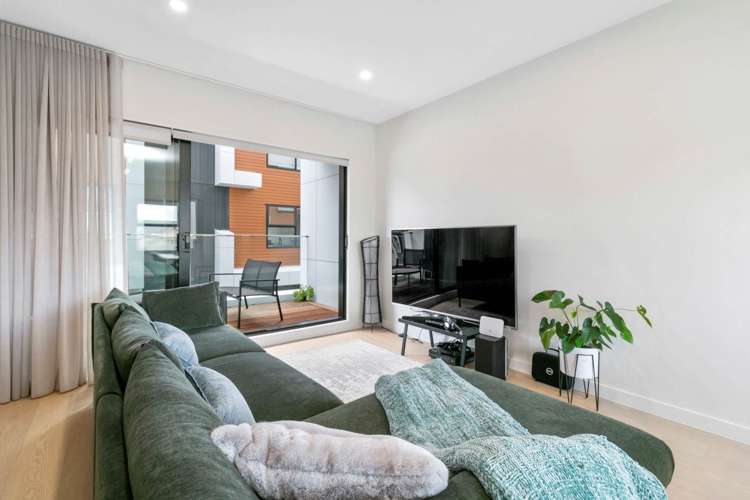 10/36 Seccombes Road Epsom_1