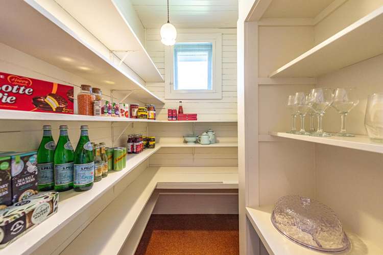 299 Saint Hill Street Wanganui Central_19