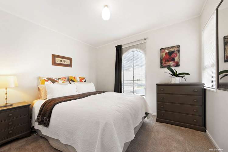 2/383 Blockhouse Bay Road Blockhouse Bay_9