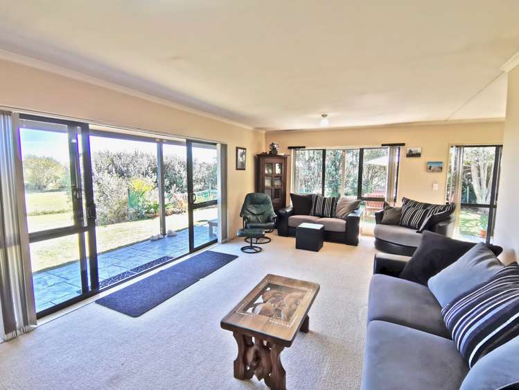 151 Pukenamu Road Te Horo_22