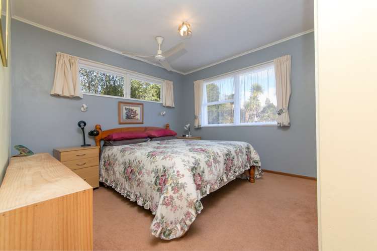 17 Rimutaka Place Titirangi_6