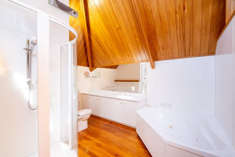 19 Clifton Road Haumoana_15