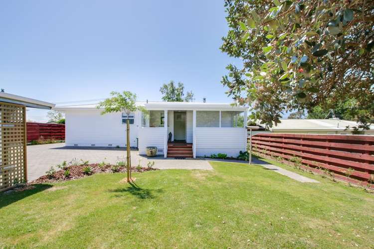 29 Reynolds Road Havelock North_17