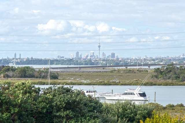 102 Tiroroa Avenue Te Atatu South_3