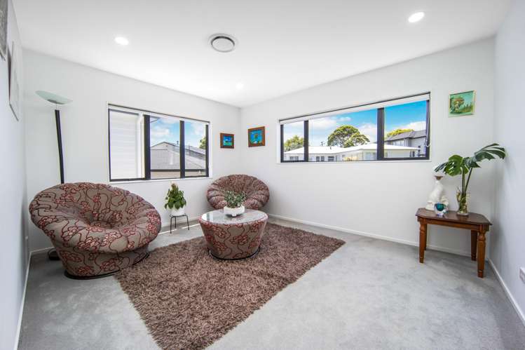 44 Connell Street Blockhouse Bay_16