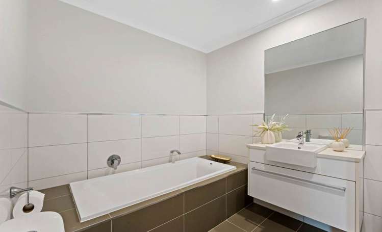 9B Fynes Avenue Stonefields_10