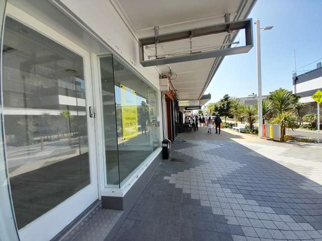 42 Hurstmere Rd Takapuna_1