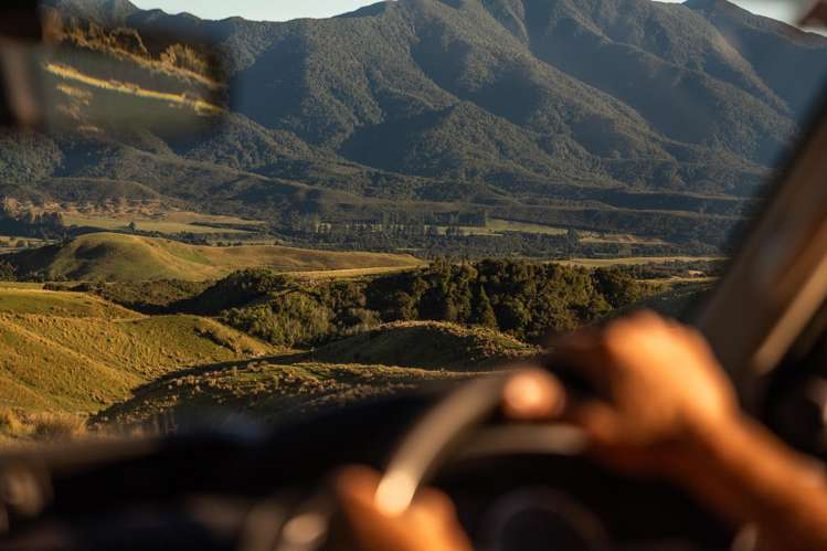 220 Quartz Range Road Bainham_56