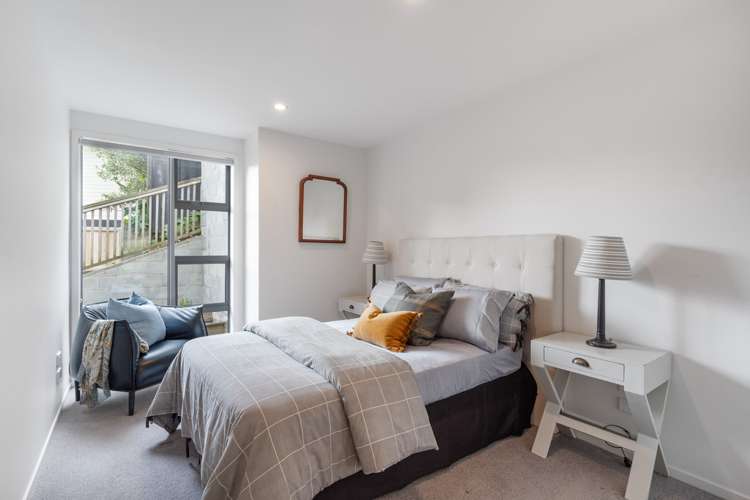 27a Ripon Crescent Meadowbank_13