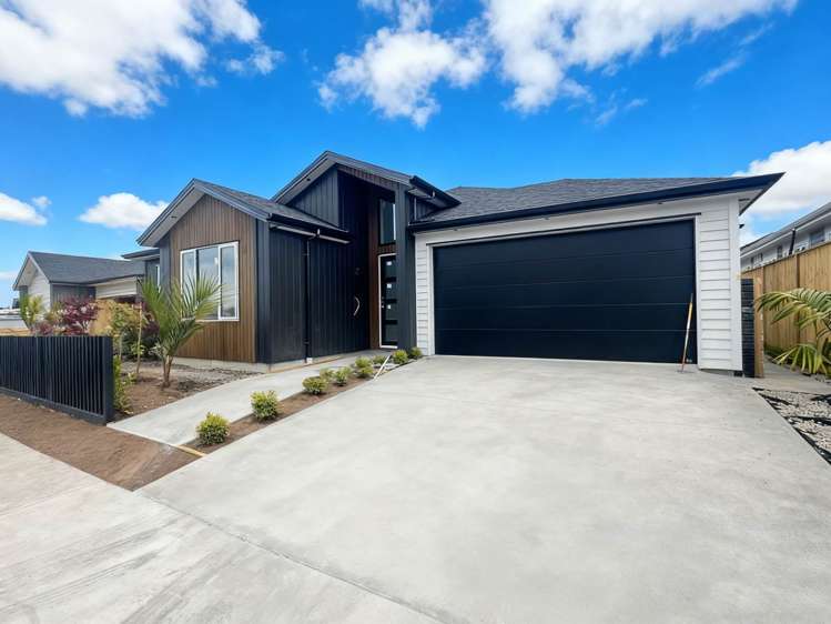 19 Tukutata Crescent_0