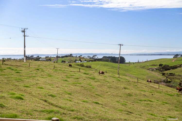 290 Pollok Wharf Road Pollok_14