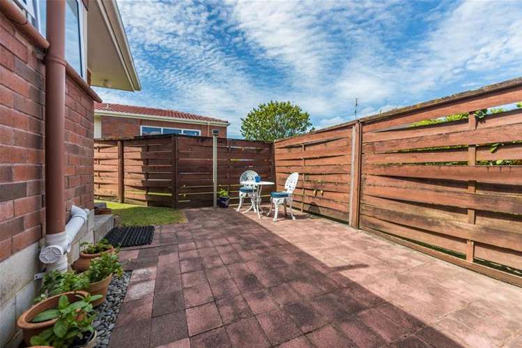 2/74 Howe Street Howick_10