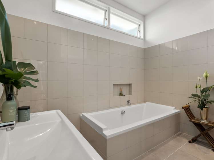 28 Regina Street Westmere_10