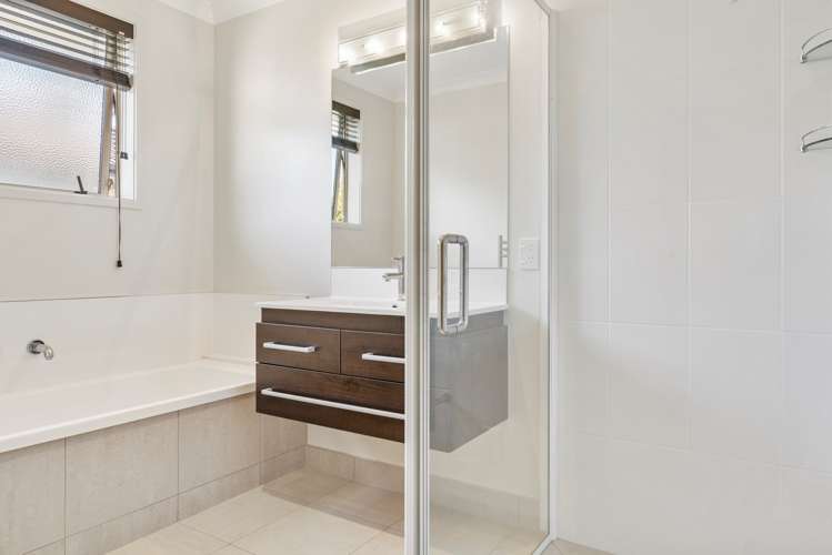 143 Oriental Parade Papamoa_23