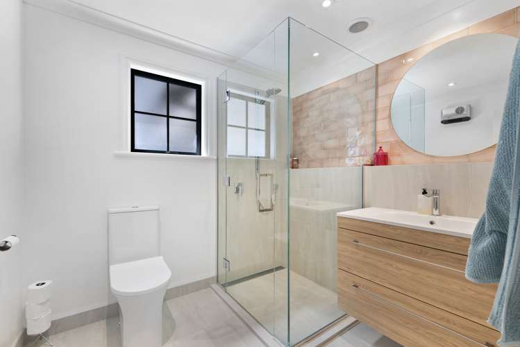 11 Bridesdale Drive Dalefield/Wakatipu Basin_13