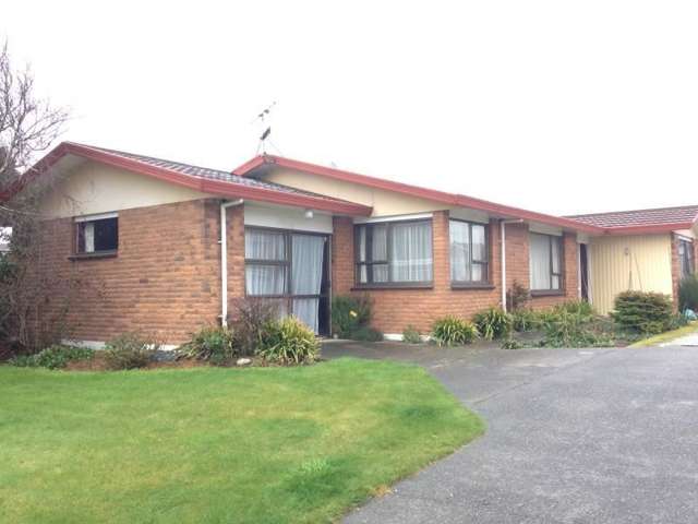 9 Seddon Place Kingswell_1