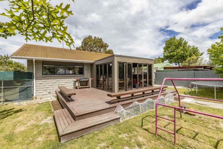 35 Wellington Street Ashley_13