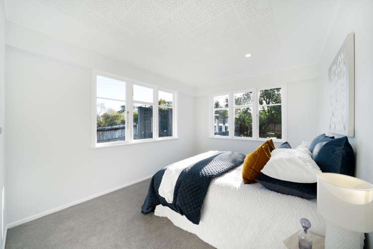 670 Main Road North Te Marua_12