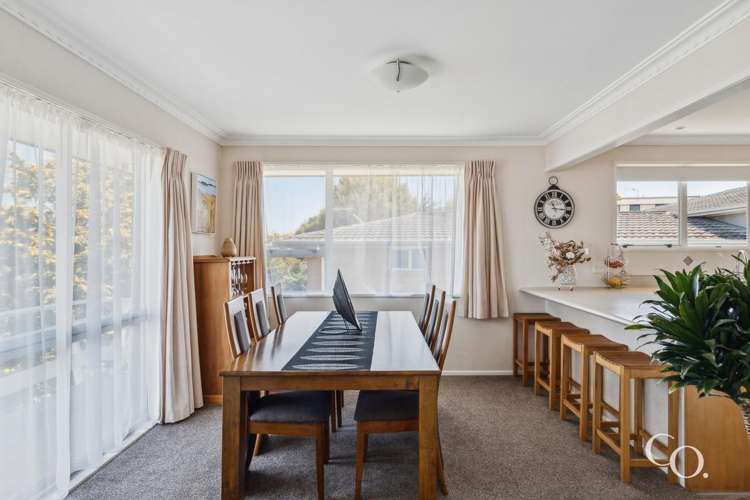 10 Andrew Place Otumoetai_8