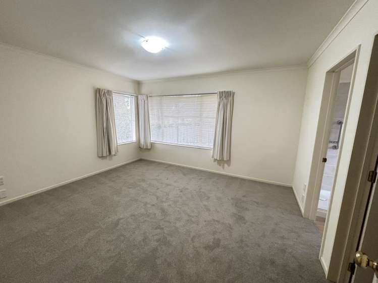 8 Rosebay Rise Henderson_7