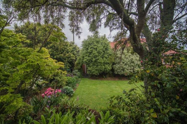 142 Le Cren Street Seaview_24