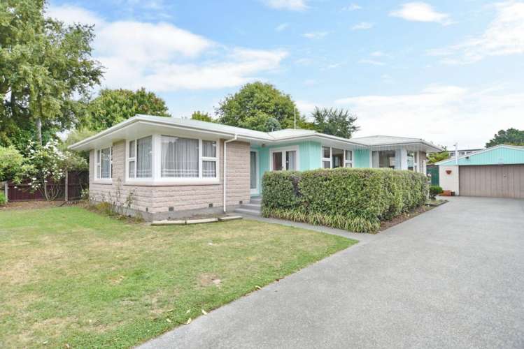 77 Cutts Road_0