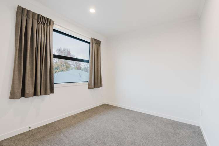 2/3 Elmira Avenue Chartwell_7