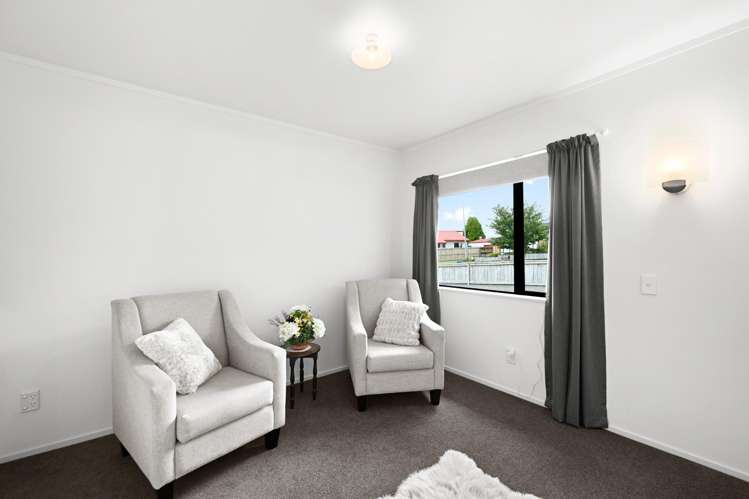 14 Rogers Place Fairview Downs_11