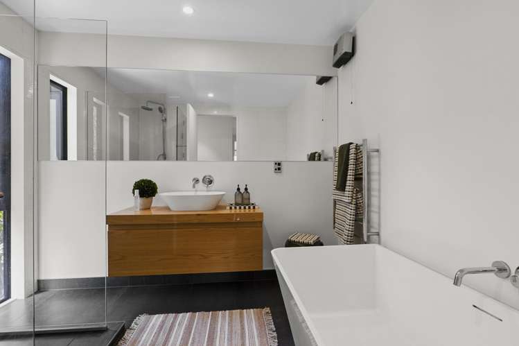 106 Holmes Road Tai Tapu_24