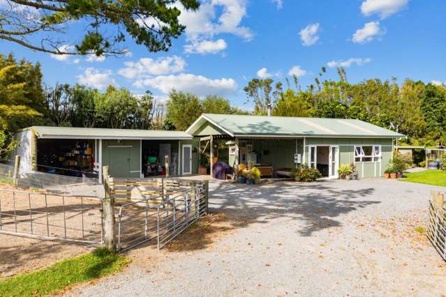 Idyllic Lifestyle Living - Waipu