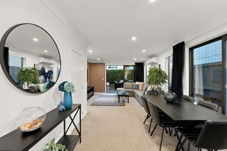 64 Kilcadden Drive Flat Bush_4