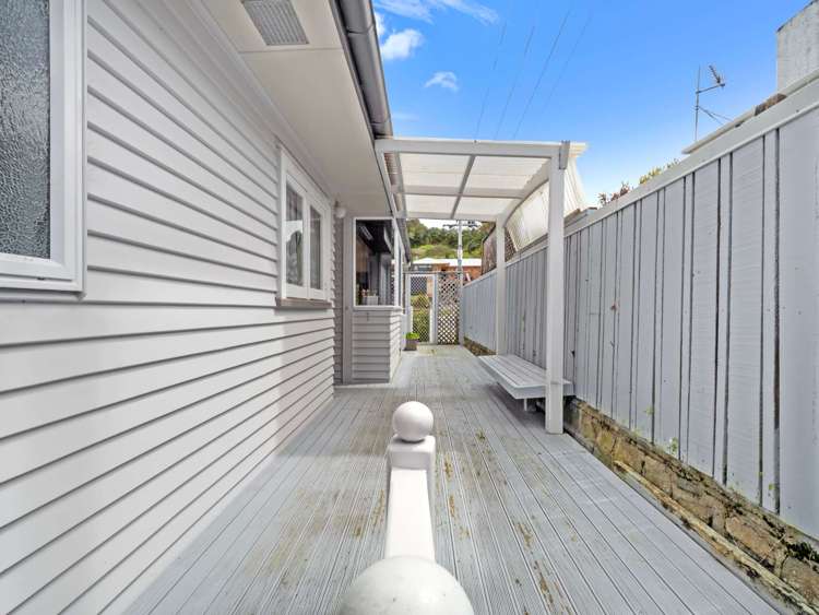 11 Claremont Avenue Paeroa_34