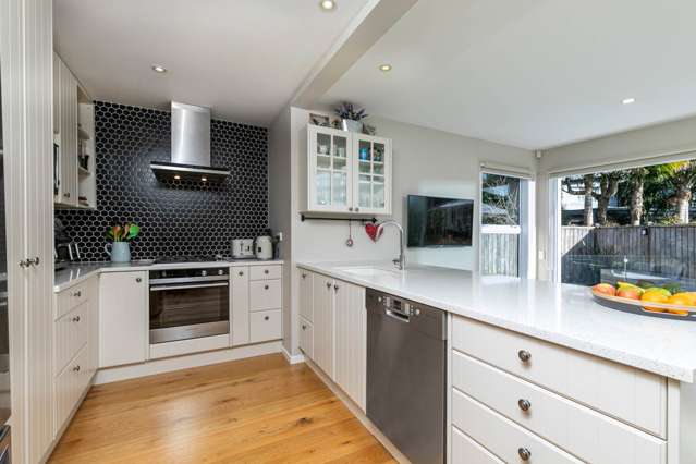 1 Waipuia Place Greenhithe_3