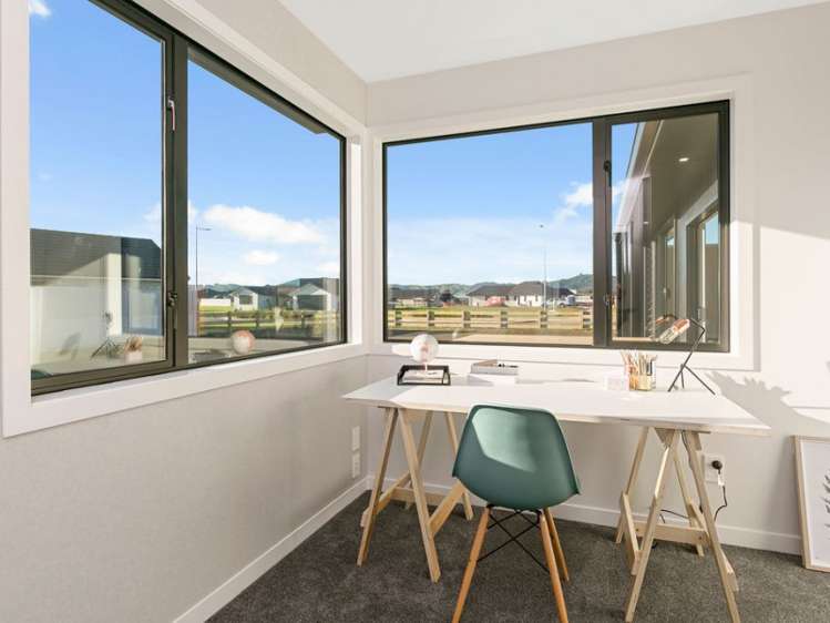 37 Alan Livingston Drive Cambridge_18