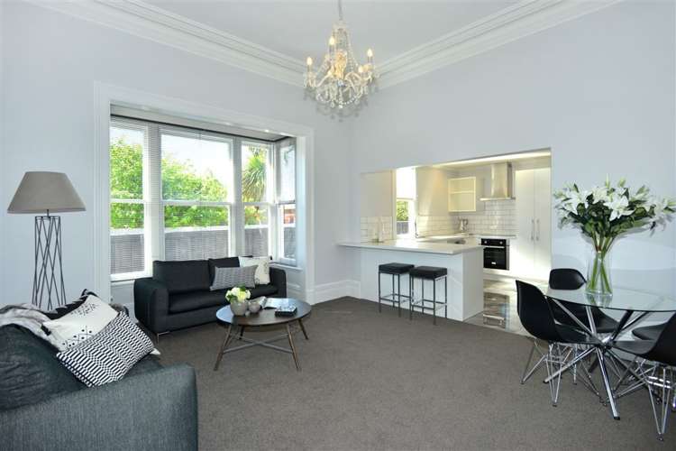 494 Worcester Street Linwood_6