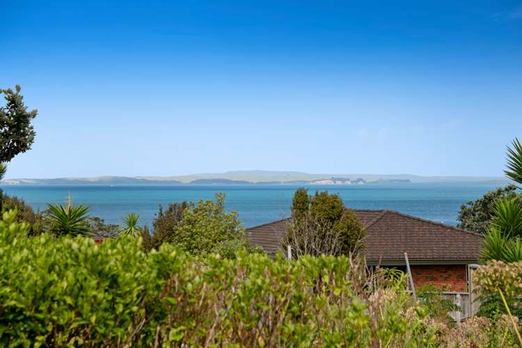 896 Whangaparaoa Road Manly_17