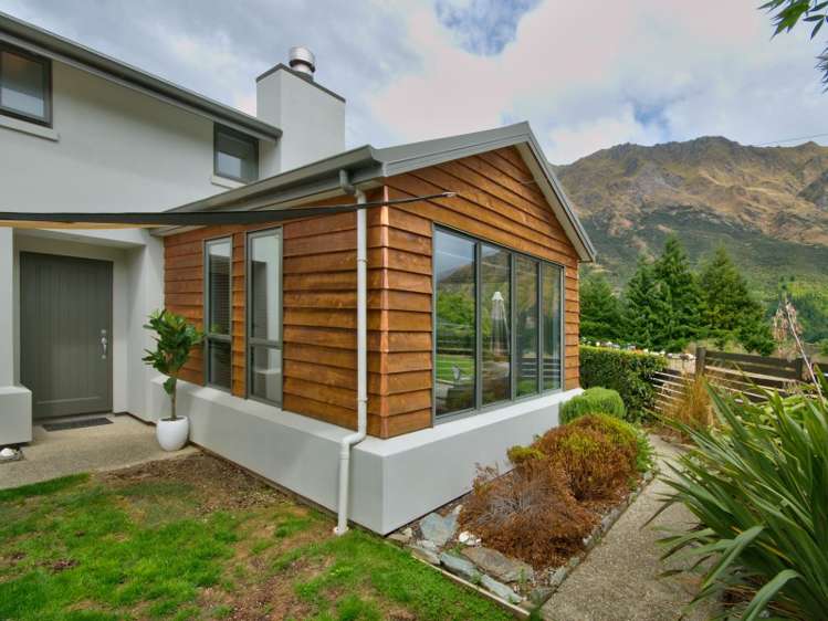 2a Amber Close Arthurs Point_24