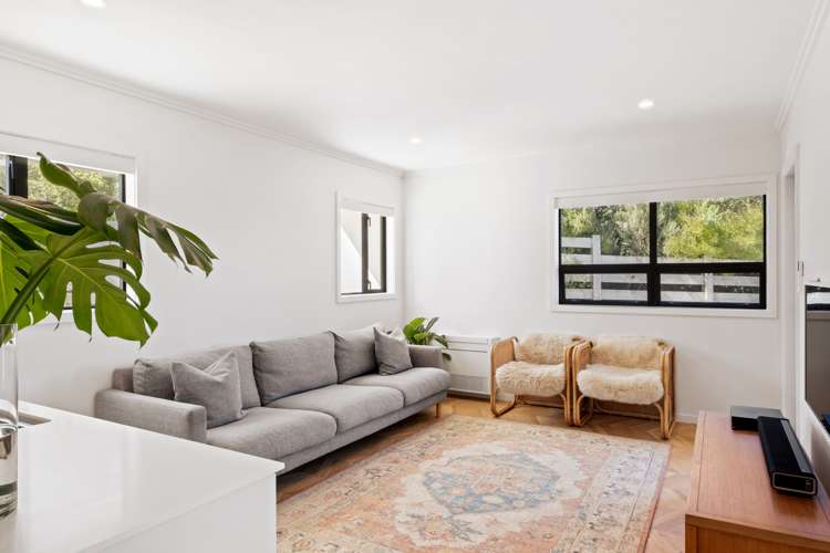 82 Scarlys Way Okitu_27