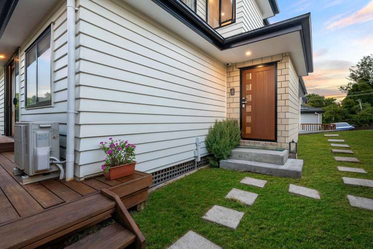 1b Makora Road Massey_18