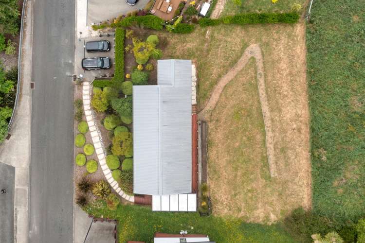 10 Woodford Lane Stoke_24