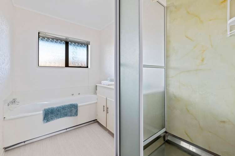 2/1 Campbell Place Papakura_9