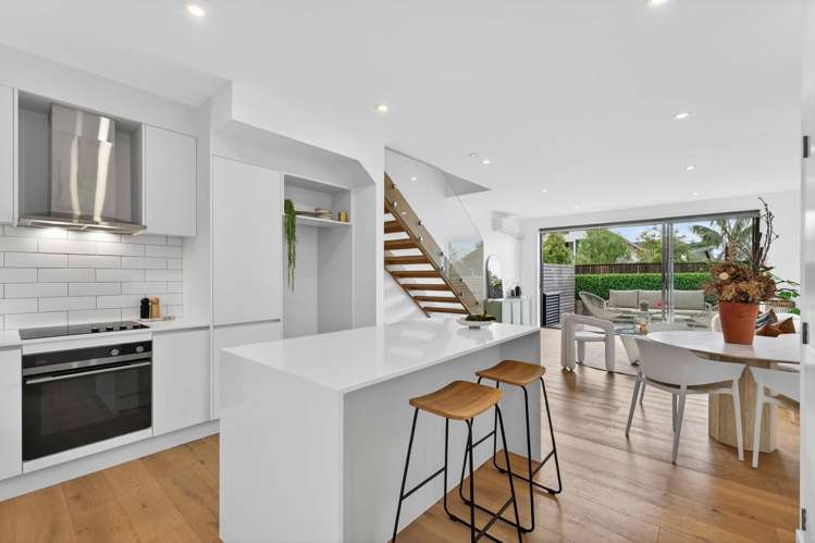 17/37 St Vincent Avenue Remuera_7