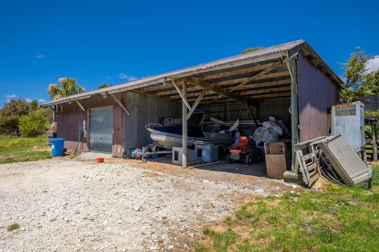 220 Quartz Range Road Bainham_58