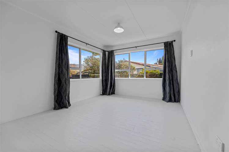 86 Maria Place Turangi_15