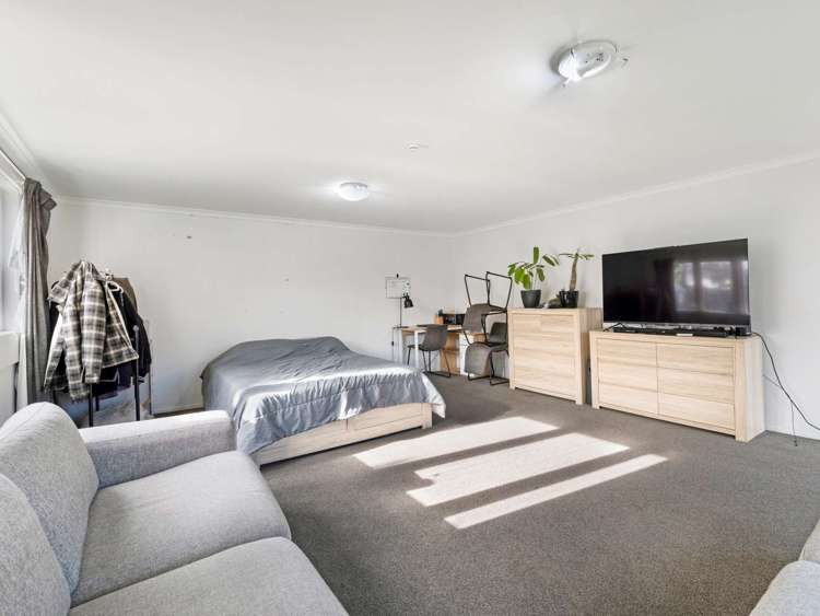 19 Tongariro Street_5